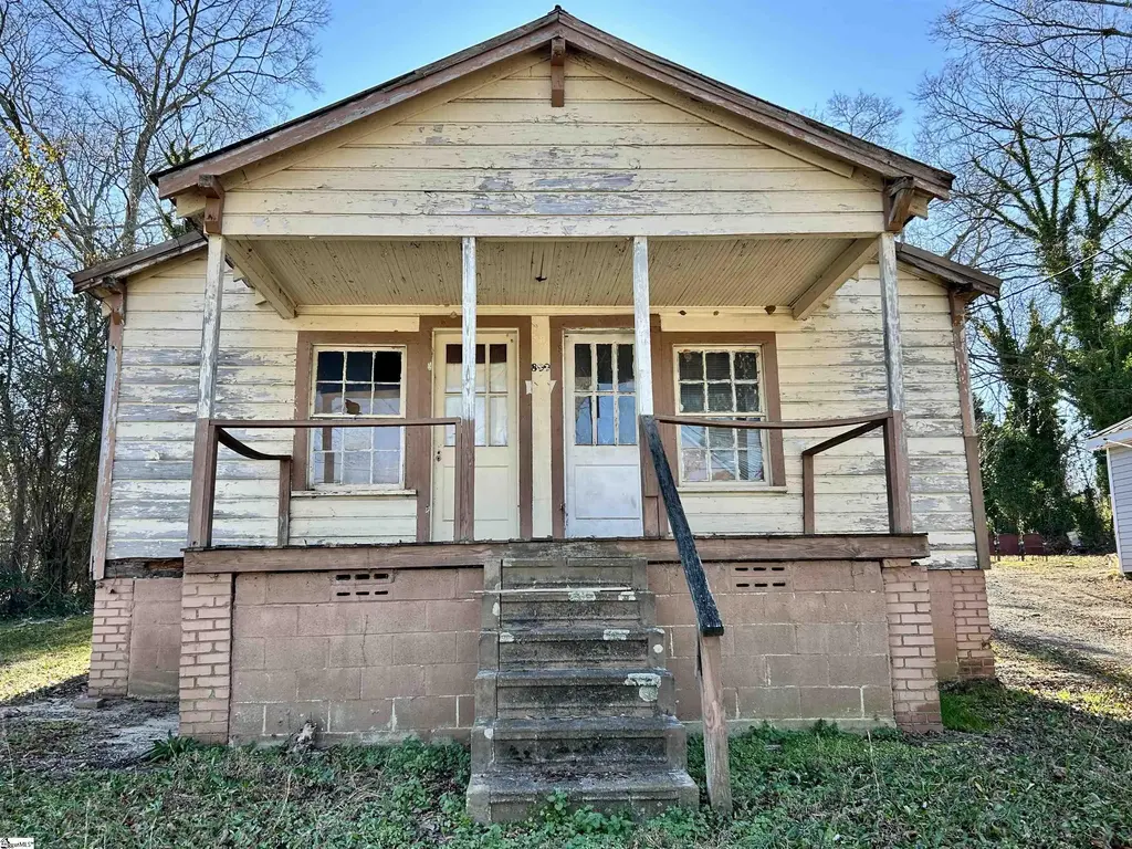 800 Beachwood Avenue, Anderson