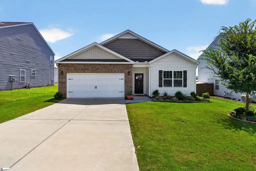 830 Colmore Trail, Lyman