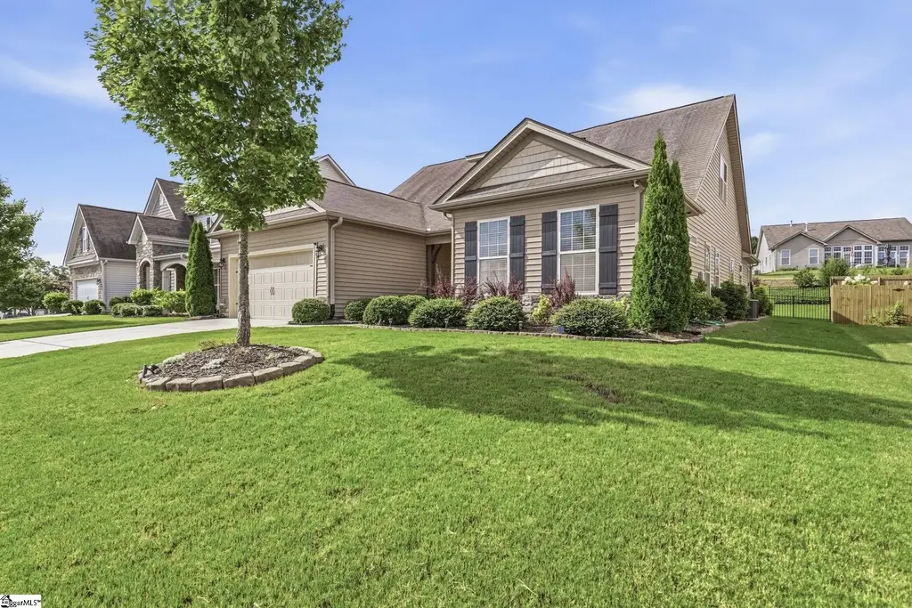 125 Daylily Lane, Easley