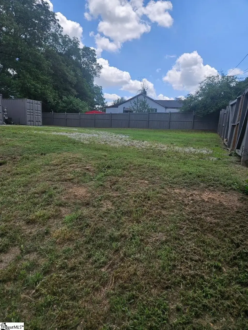 18 Baker Road, Greenville