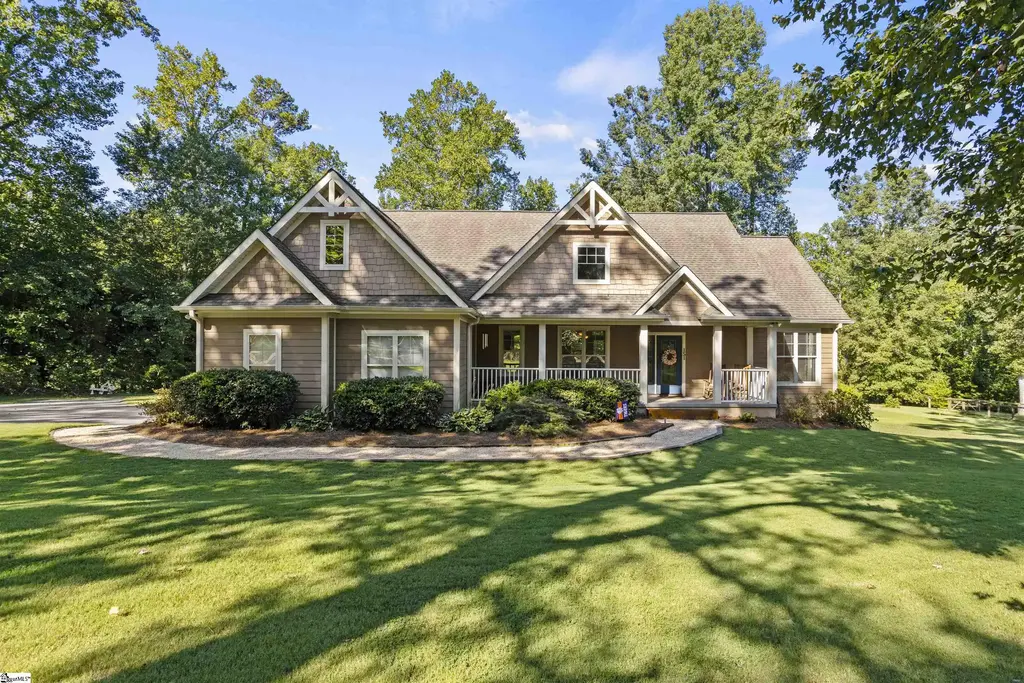 151 Pink Dill Mill Road, Greer