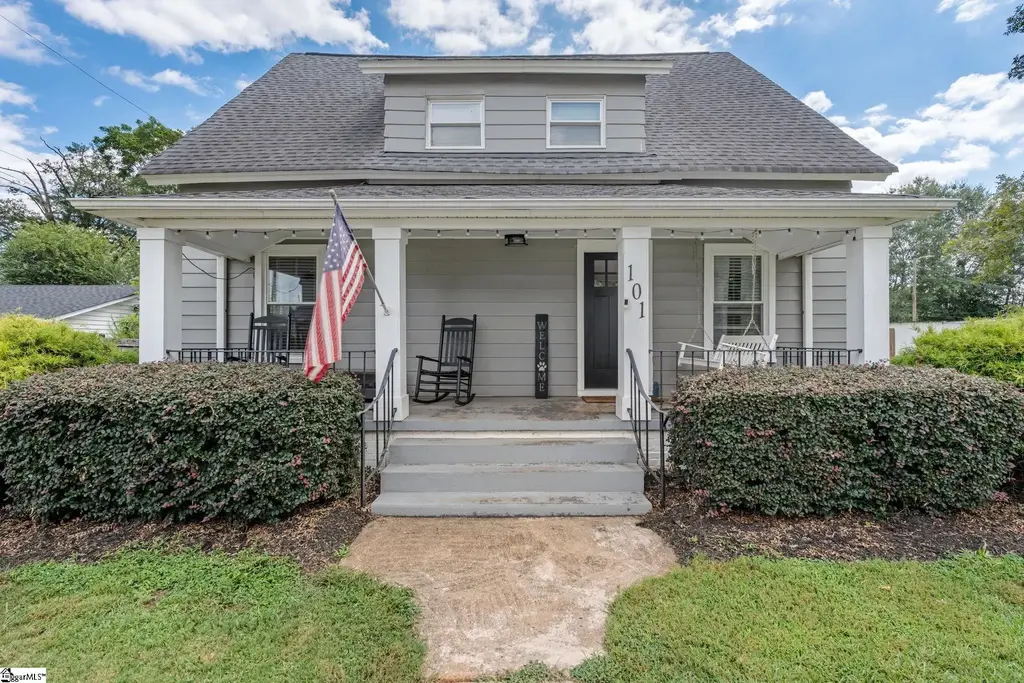 101 Bud Street, Greenville