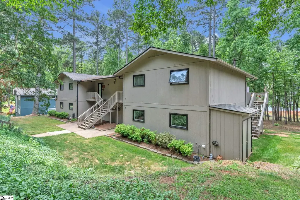 12b Hartwell Villas Unit #b, Anderson
