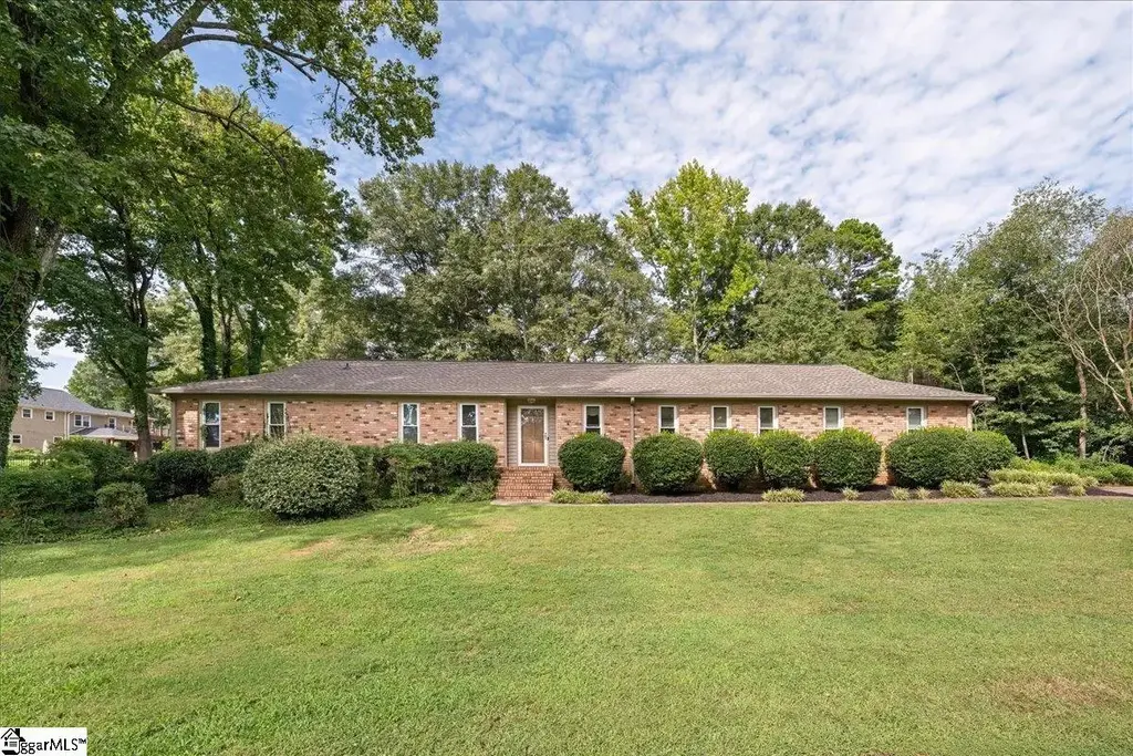 103 Hollymont Court, Simpsonville