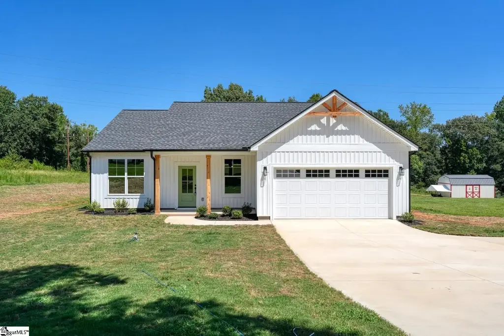366 E Boundary Drive, Spartanburg