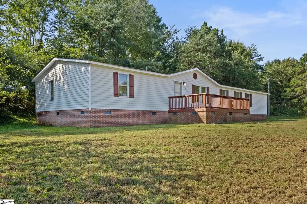 101 Redfern Court, Easley