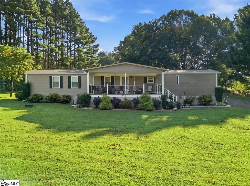 2161 Dickson Road, Inman