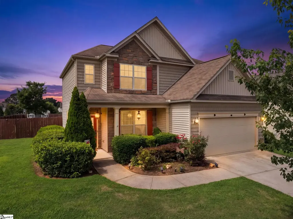 517 Willow Bank Landing, Moore