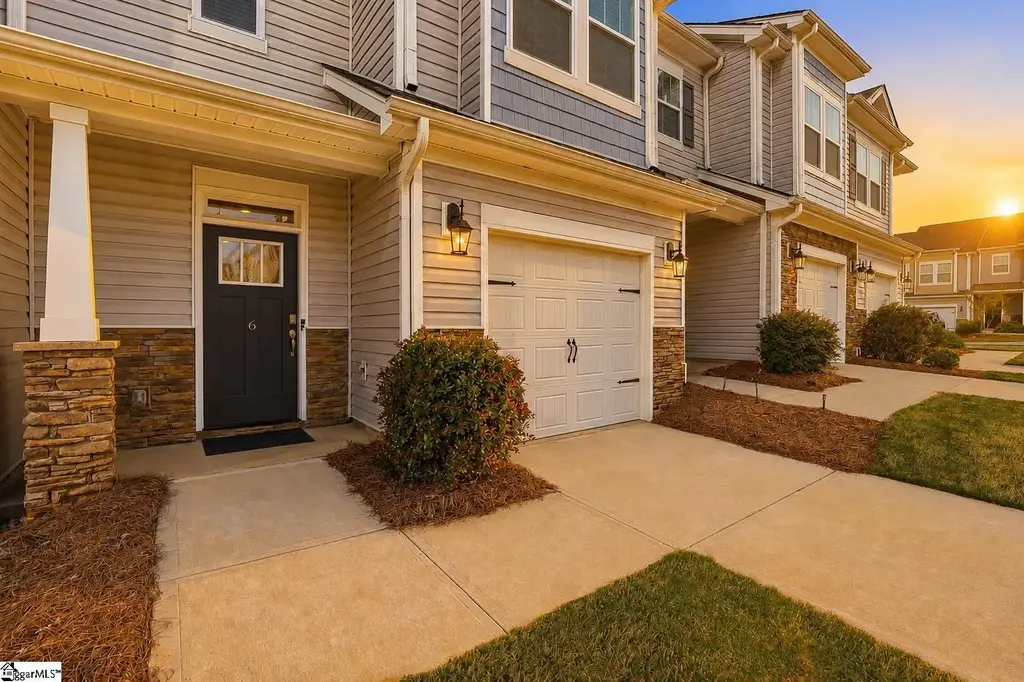 6 Planters Place, Greer