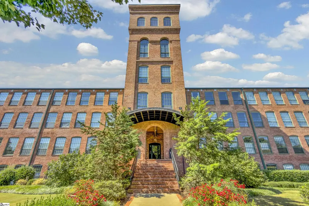 400 Mills Avenue Unit 109, Greenville
