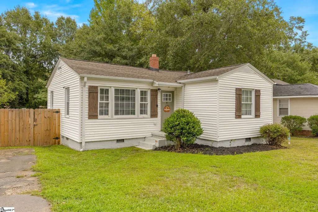 17 Cardinal Drive, Taylors