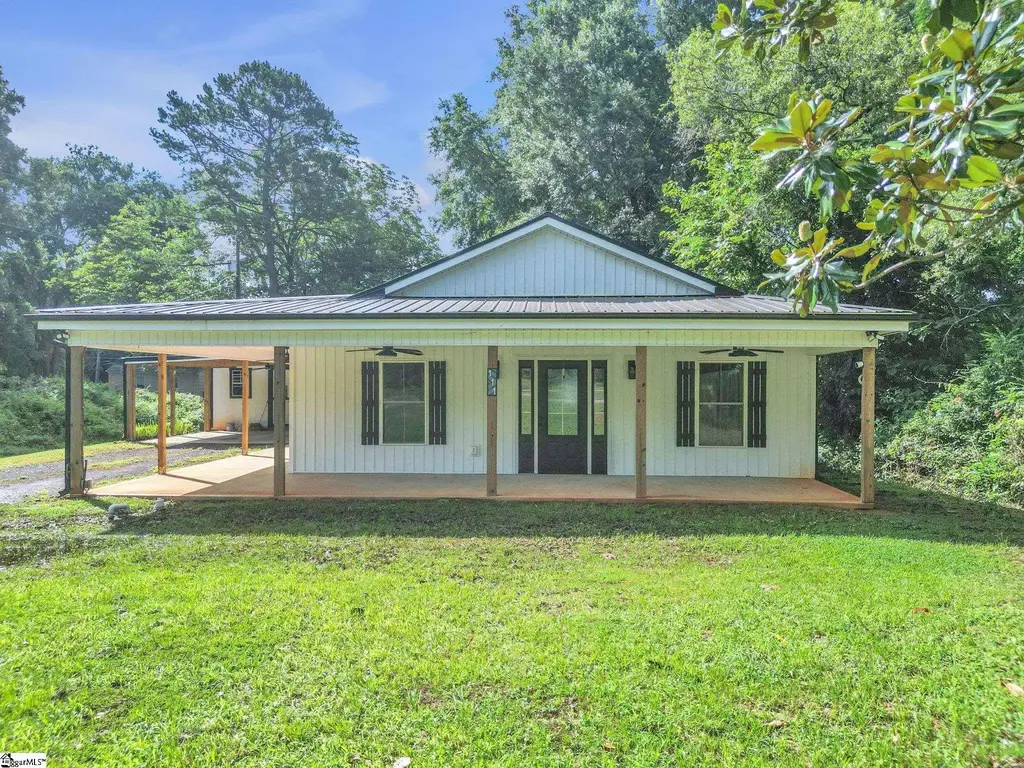 111 Stevenson Drive, Belton