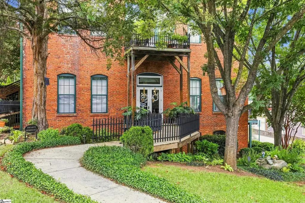 102 Russell Street #204, Easley