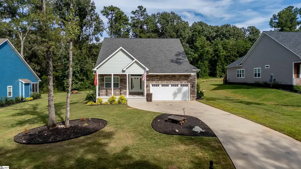 112 Portland Circle, Greenwood