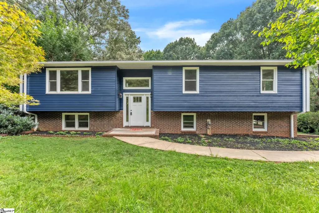 106 Keene Drive, Travelers Rest
