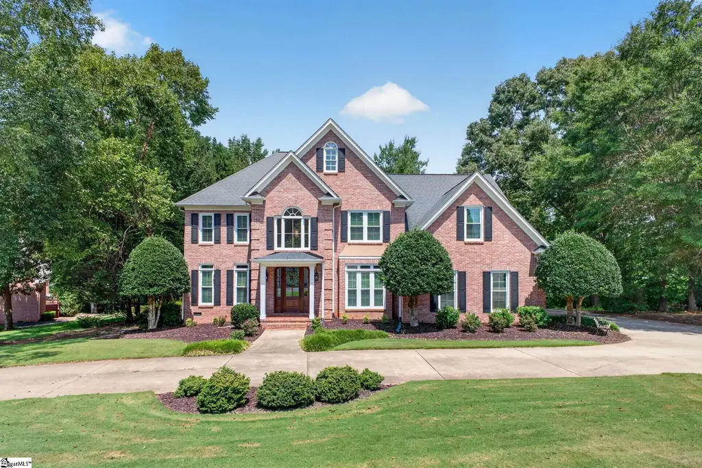 519 Live Oak Court, Greer