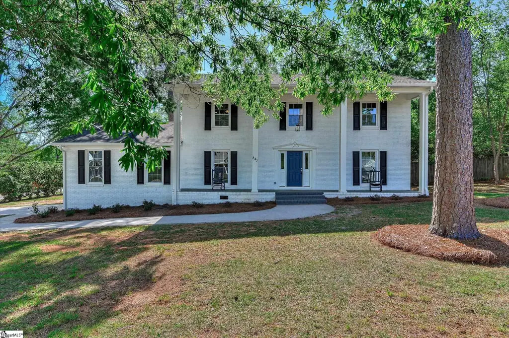 847 Hillcrest Street, Edgefield