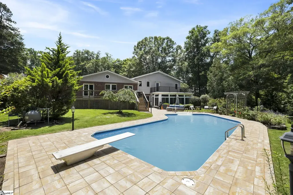 101 Mabry Drive, Spartanburg
