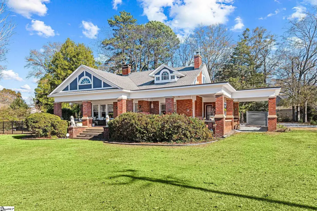 227 S Main Street, Honea Path