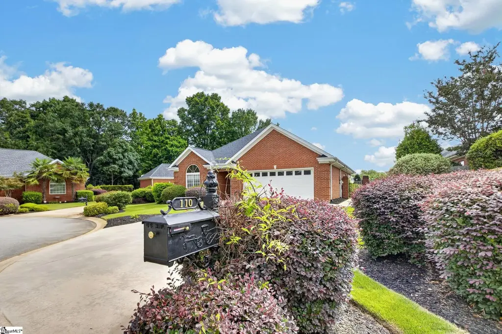 110 Carmen Way, Easley