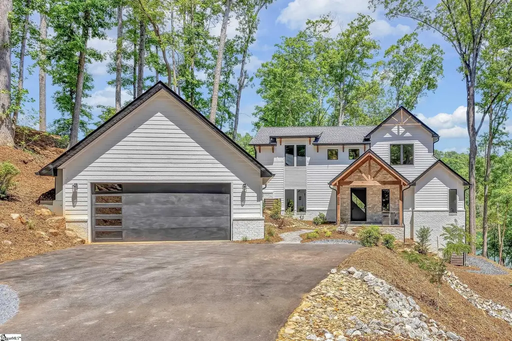 4014 Hardwood Pointe Drive, West Union