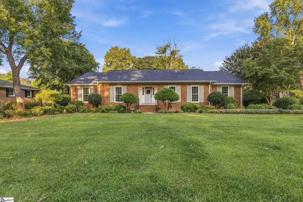 104 Westchester Road, Greenville