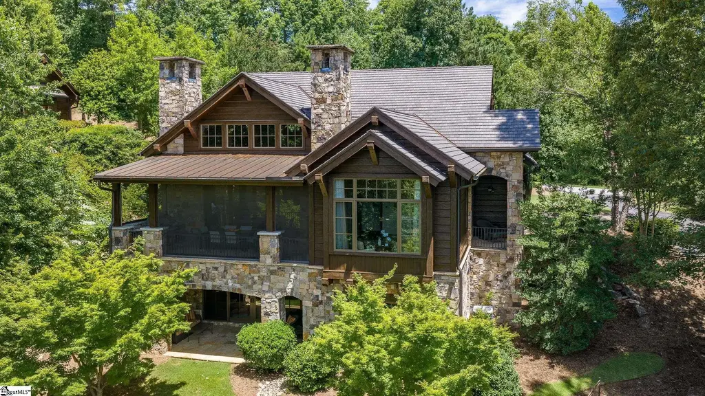 158 Ridge Top Lane, Salem