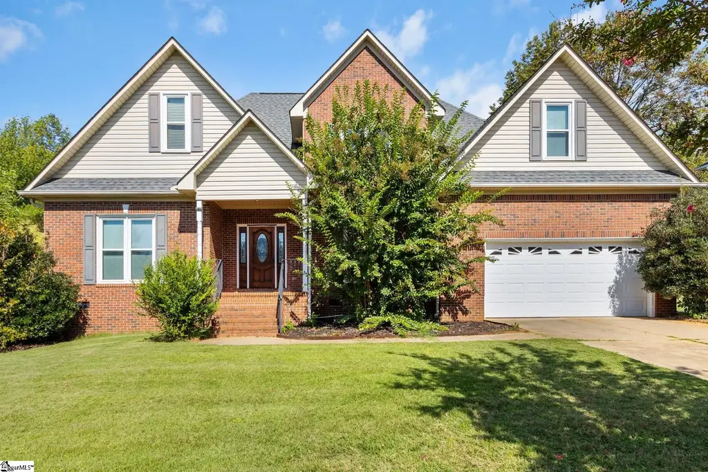 204 Brushy Meadow Drive, Greer