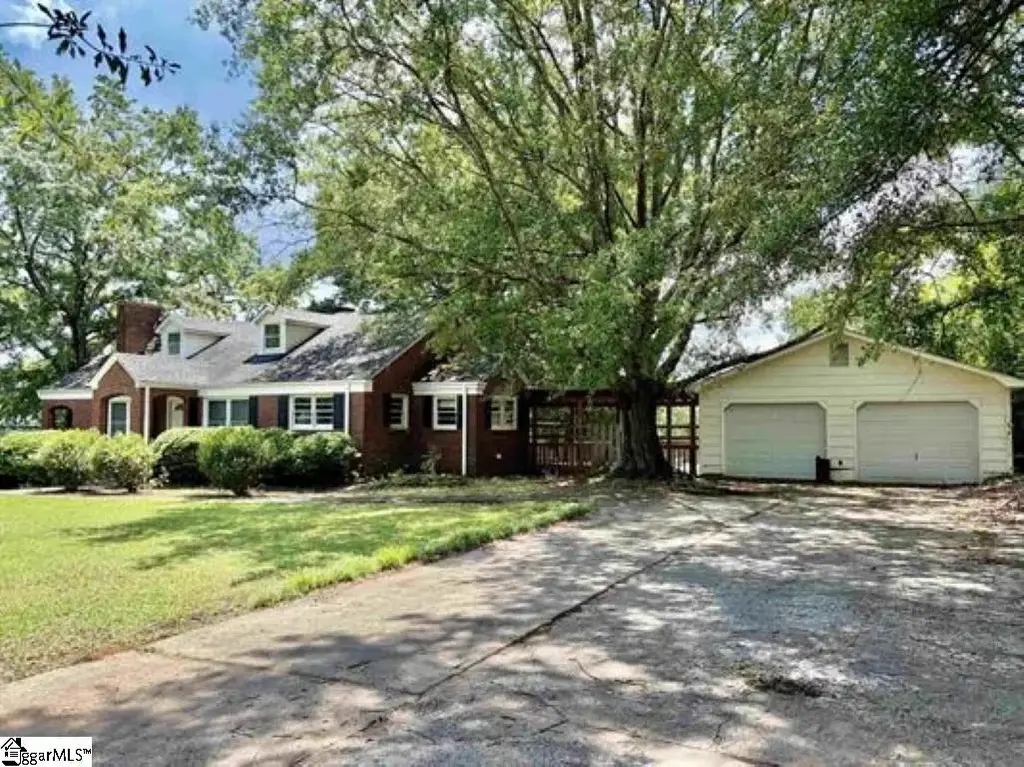 4421 New Cut Road, Inman