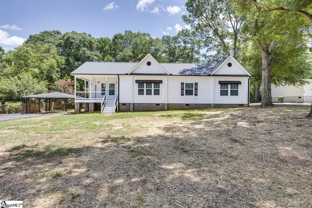 103 Cedar Drive, Piedmont
