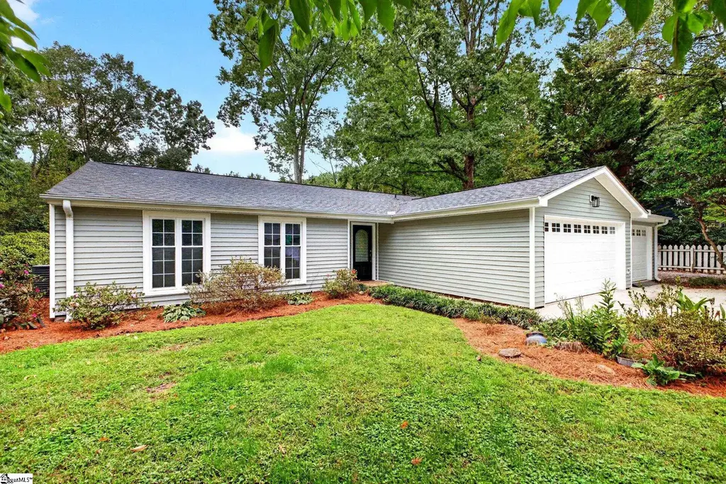 17 Woodharbor Drive, Taylors