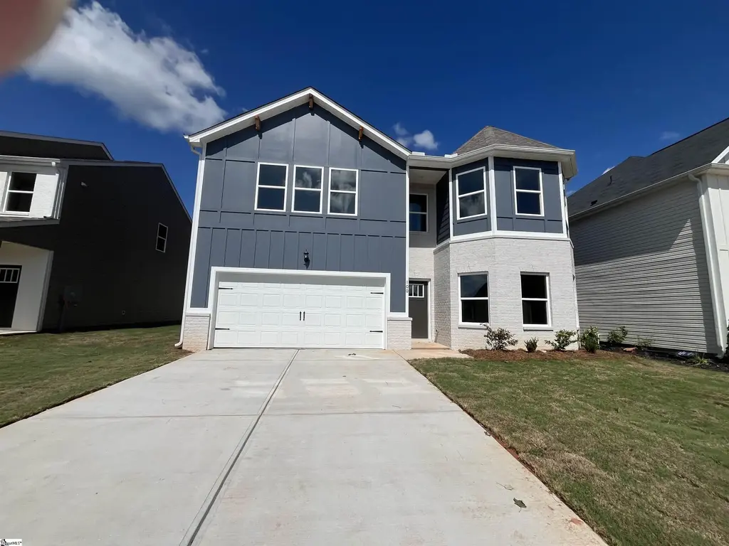 100 Juniper Valley Circle, Piedmont