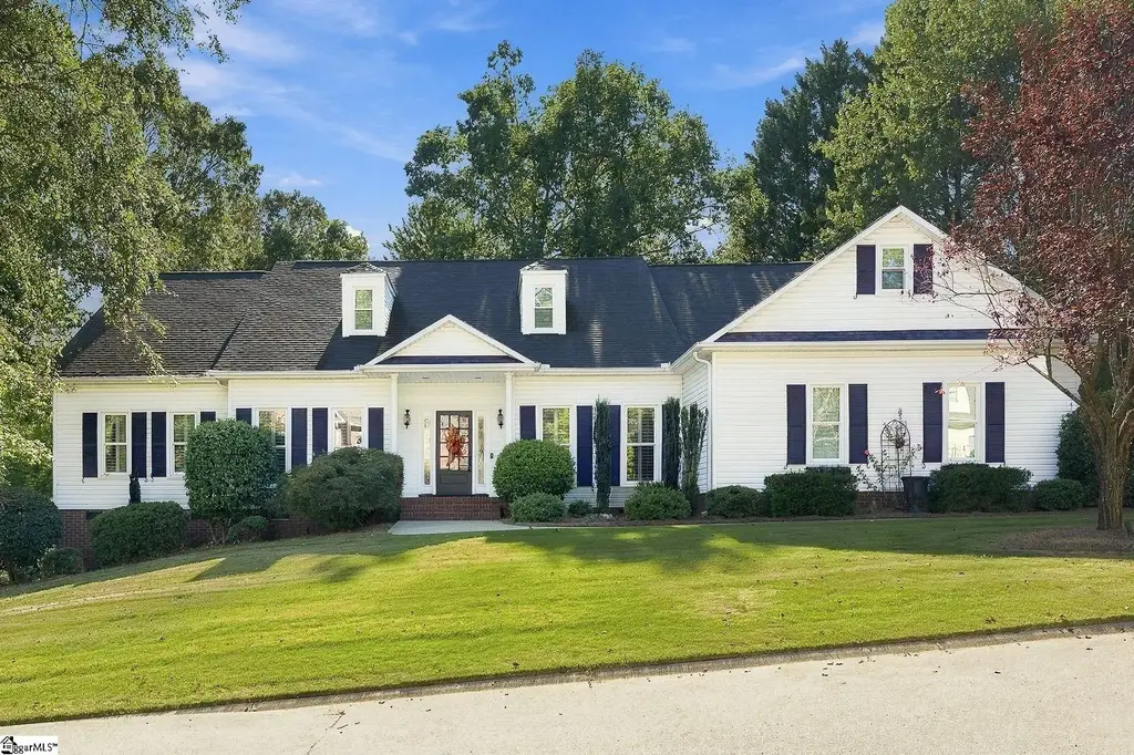 305 Beckworth Drive, Taylors