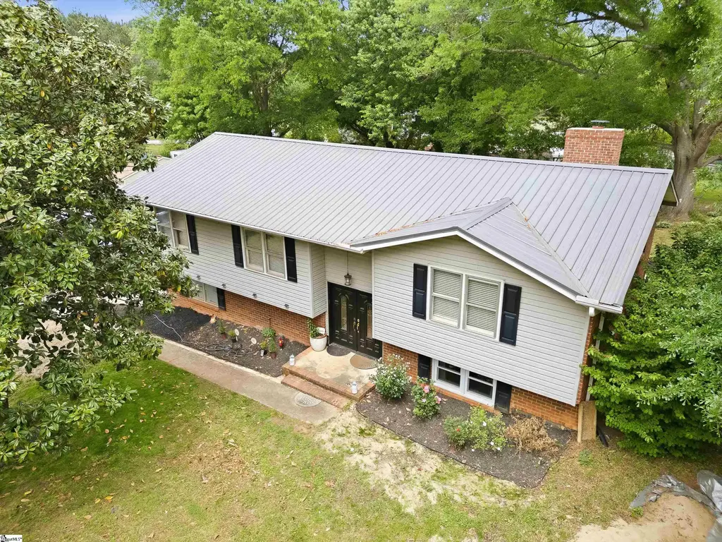 116 Winston Way, Easley