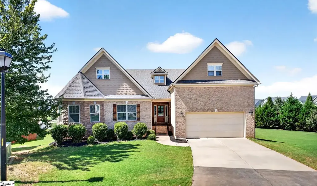 710 Winston Oaks Court, Simpsonville