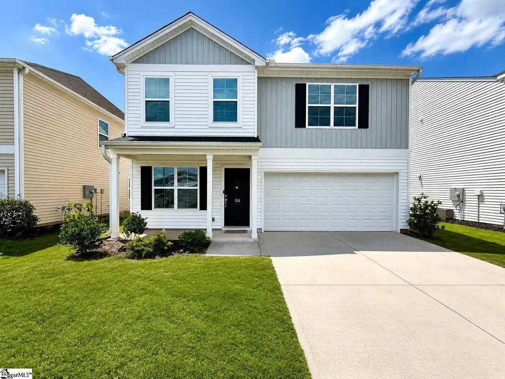 104 W Compass Way, Easley
