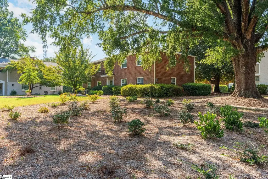 100 Lewis Drive Unit 4b, Greenville