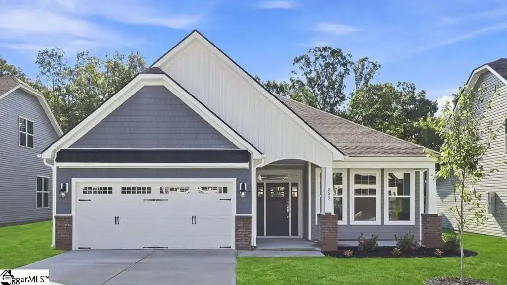 557 Woodcot Drive, Woodruff