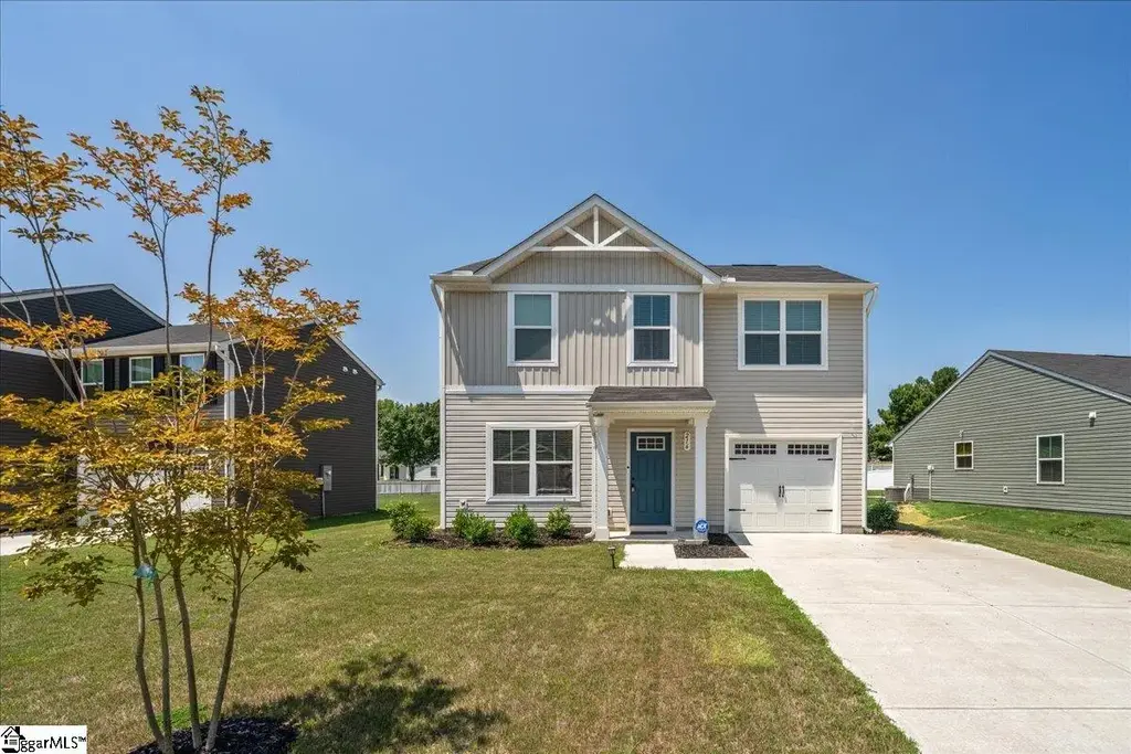 216 Highland Station Drive, Clinton