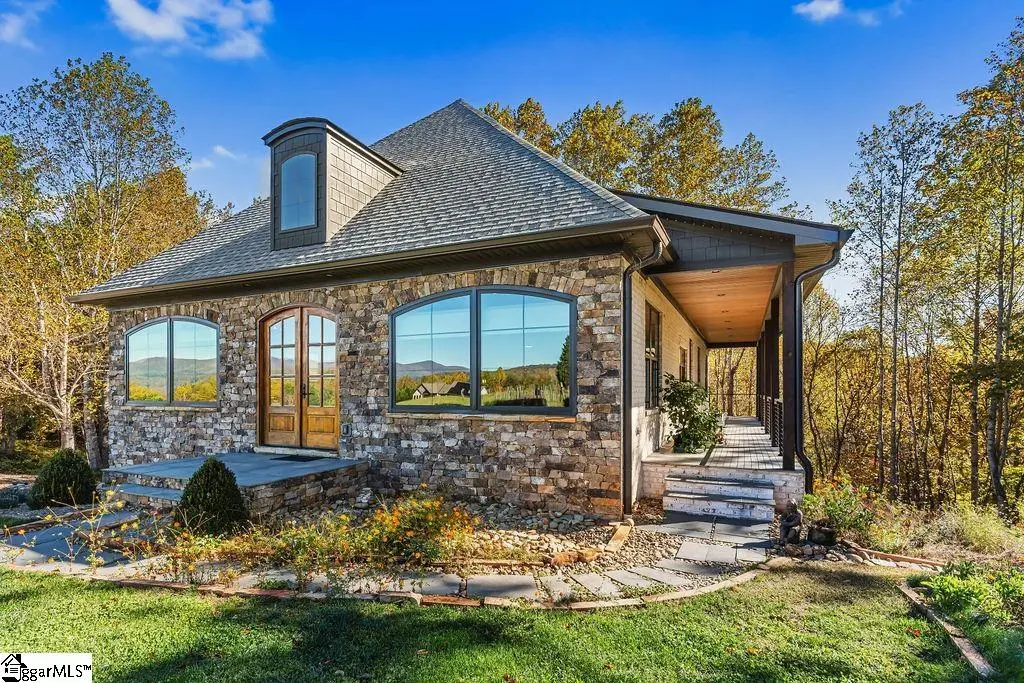 101 Cabernet Way, Travelers Rest