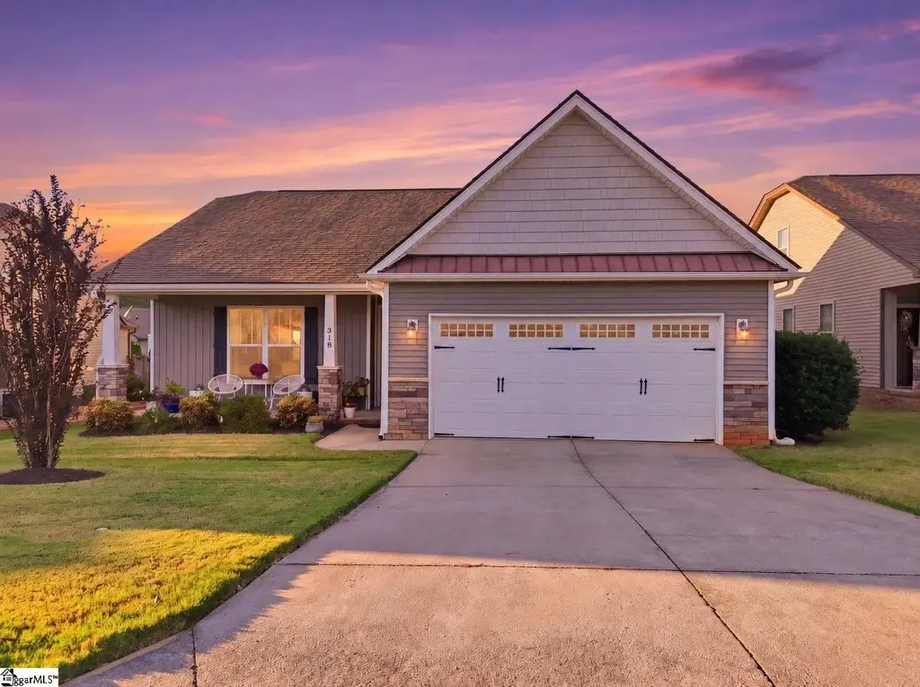 318 Stallion Road, Greenville