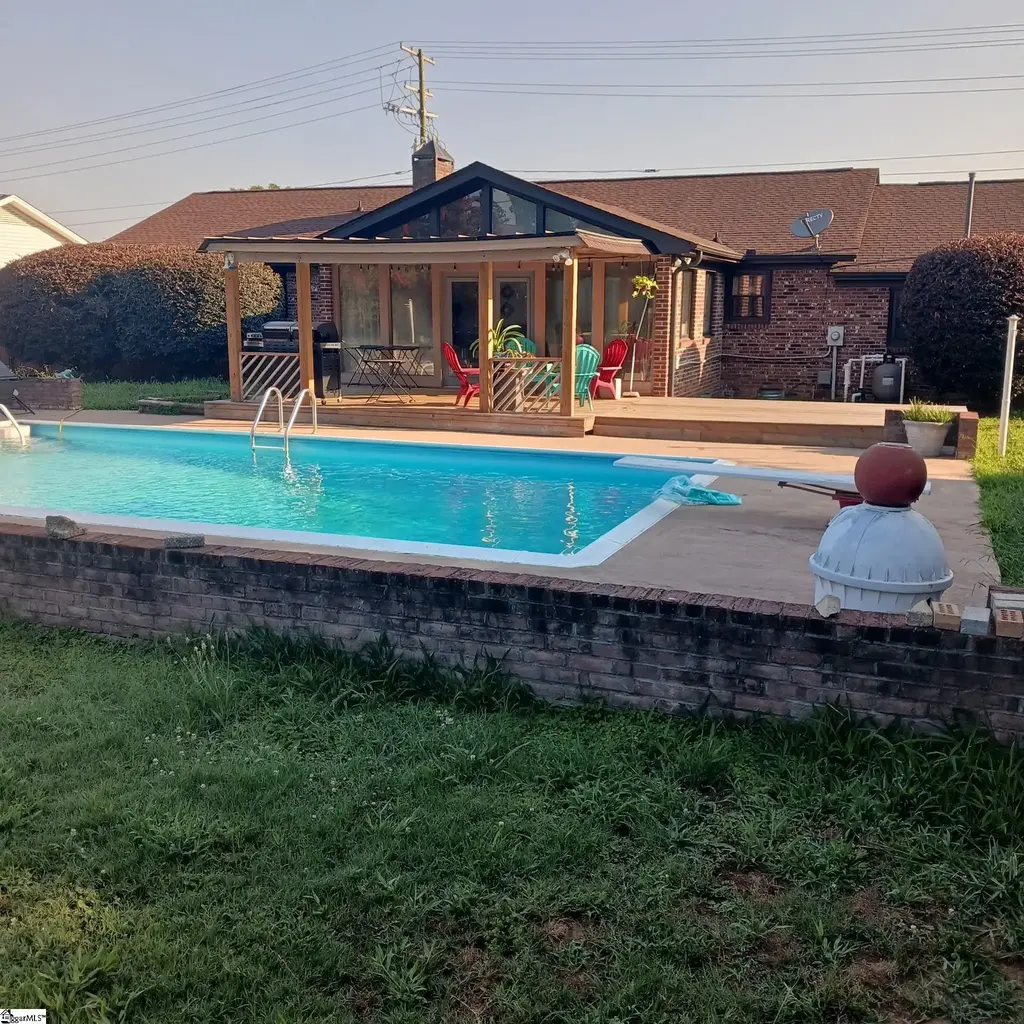 1218 Brushy Creek Road, Taylors