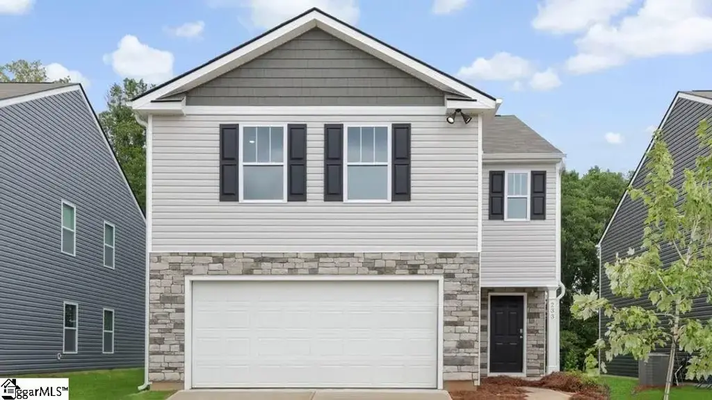 233 Deskin Lane, Fountain Inn