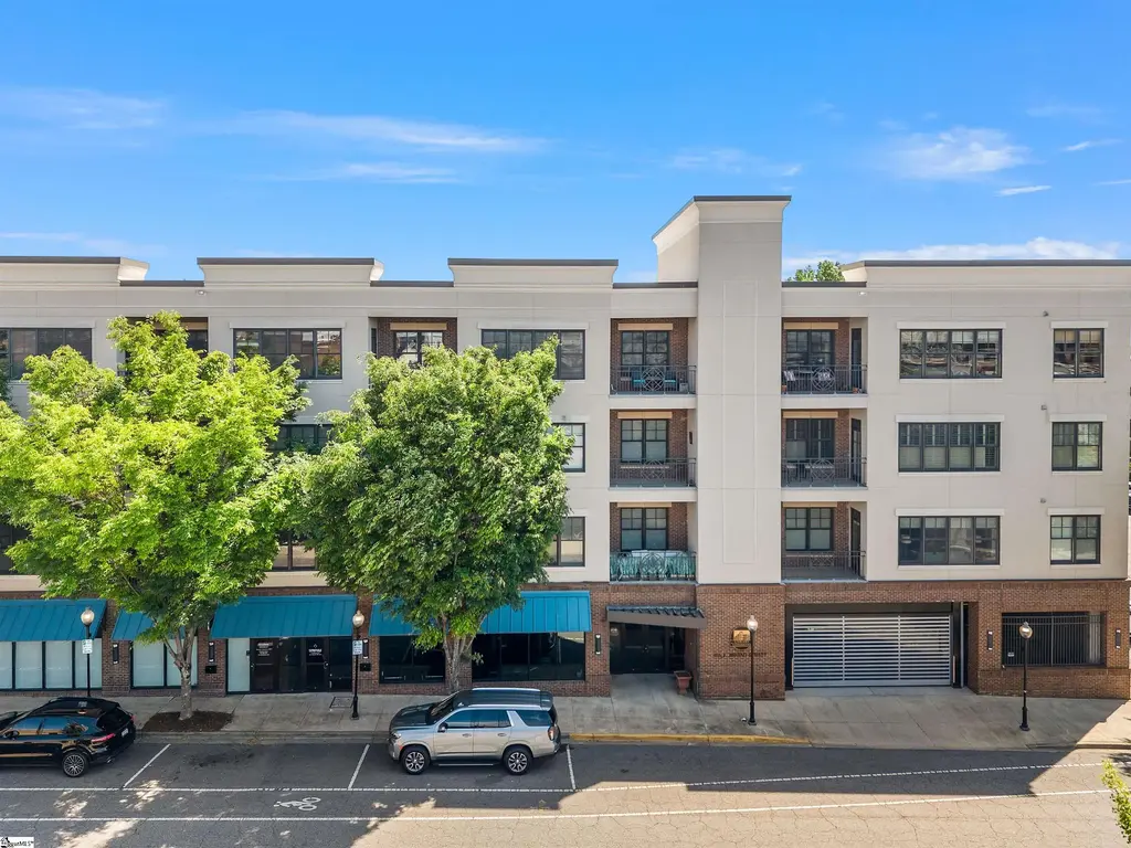 155 E Broad Street Apt 208, Spartanburg