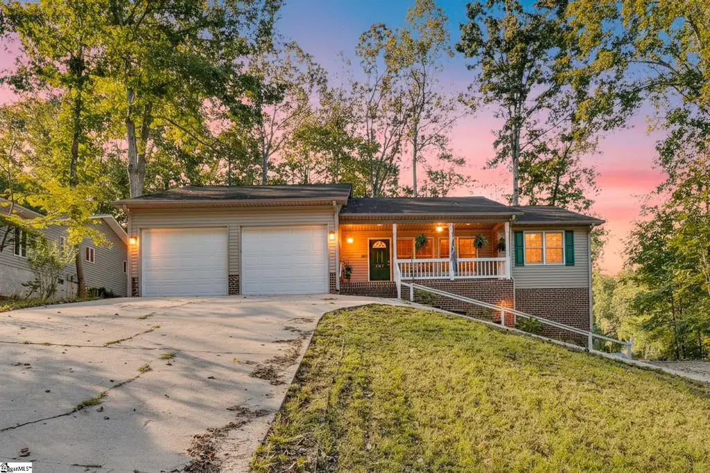 207 N Hogan Drive, Westminster