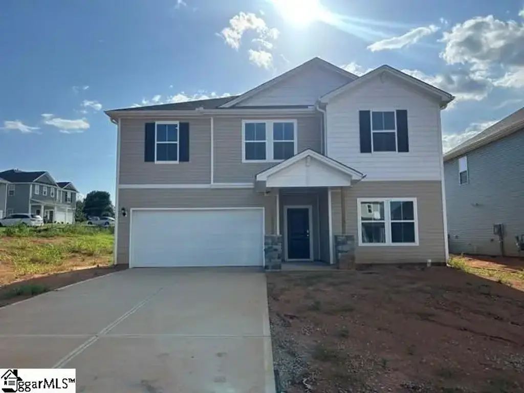134 Edgewood Farms Court, Easley