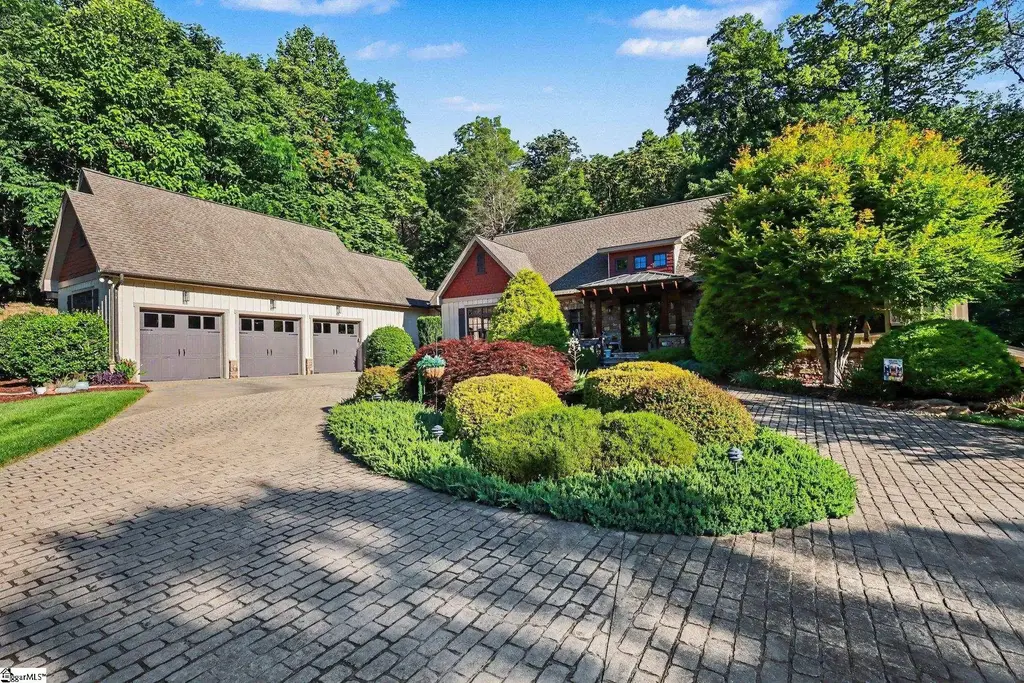 2554 Deep Gap Farm Road, Mill Spring