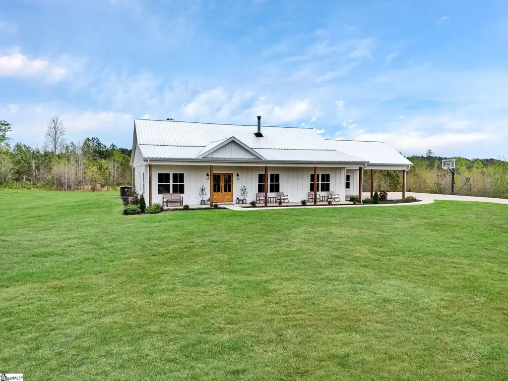2610 Erwin Mill Road, Honea Path