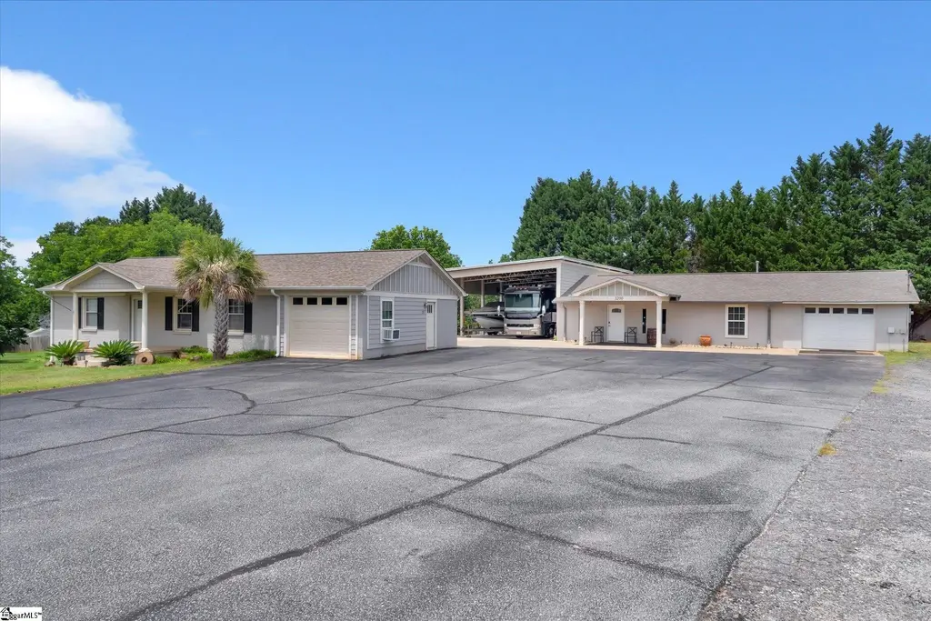 3202 Locust Hill Road, Taylors