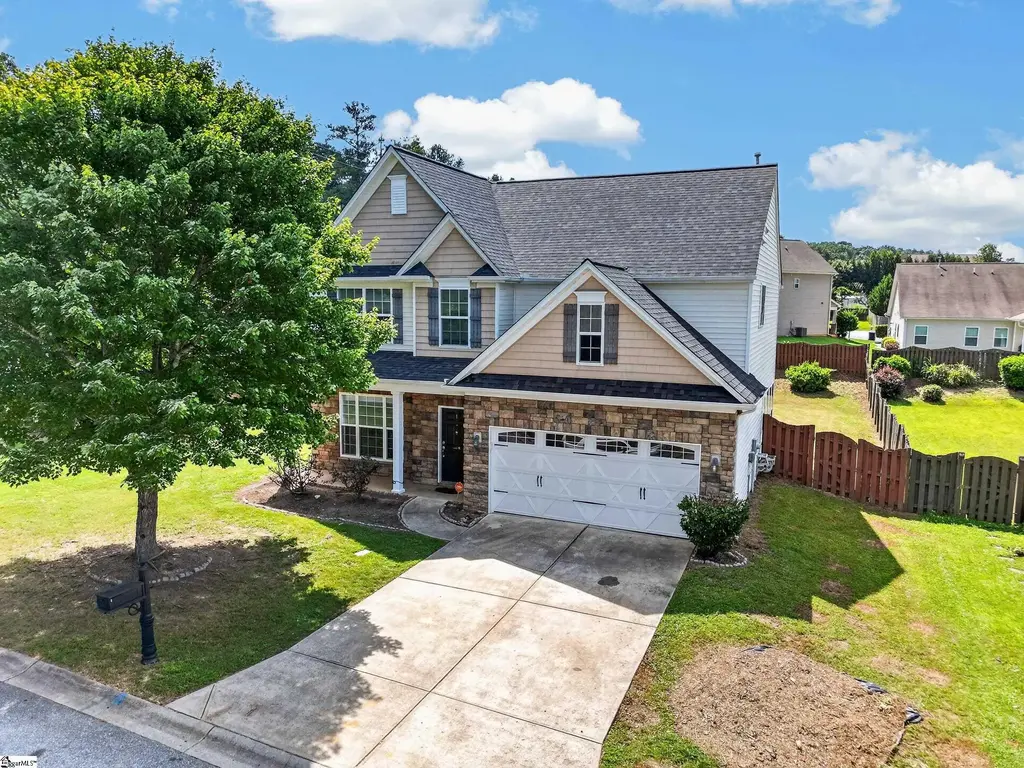 1 Garfield Lane, Simpsonville